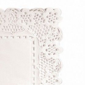 BLONDA DE PAPEL BLANCA...